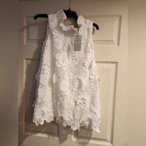 Tuckernuck white sleeveless top